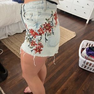 Embroidered Jean shorts flowers size 2